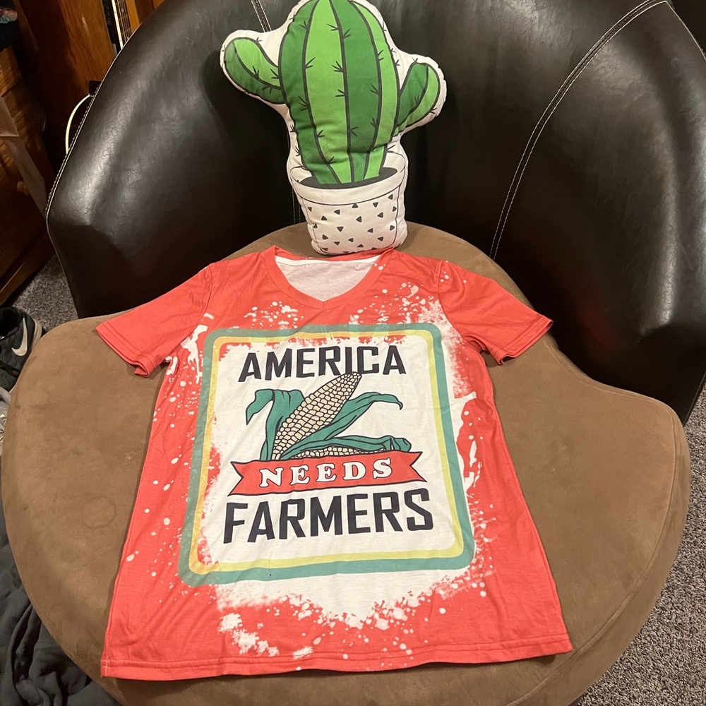 America needs farmers tshirt BRAND NEW.